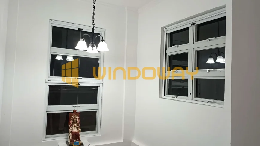 best-roll-screen-philippines